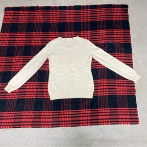 Uniqlo 100% Cashmere Sweater Top Long Sleeve Made in China Size Medium Blouse